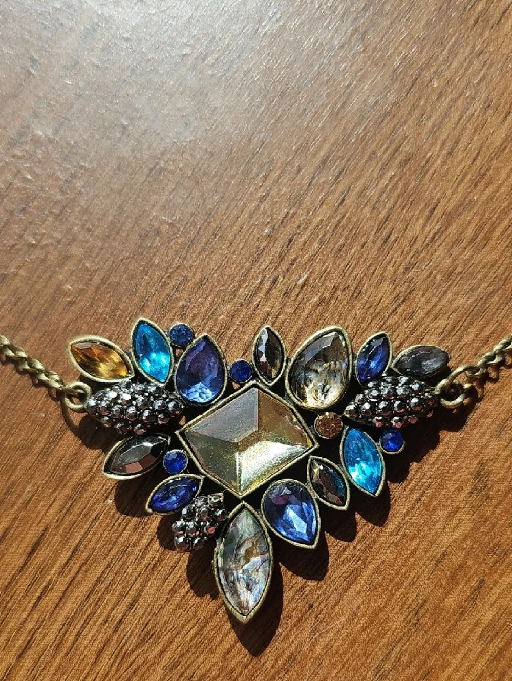EUC Vintage Gold-Tone Multi-Stone Statement Necklace - Blue & Clear Accents
